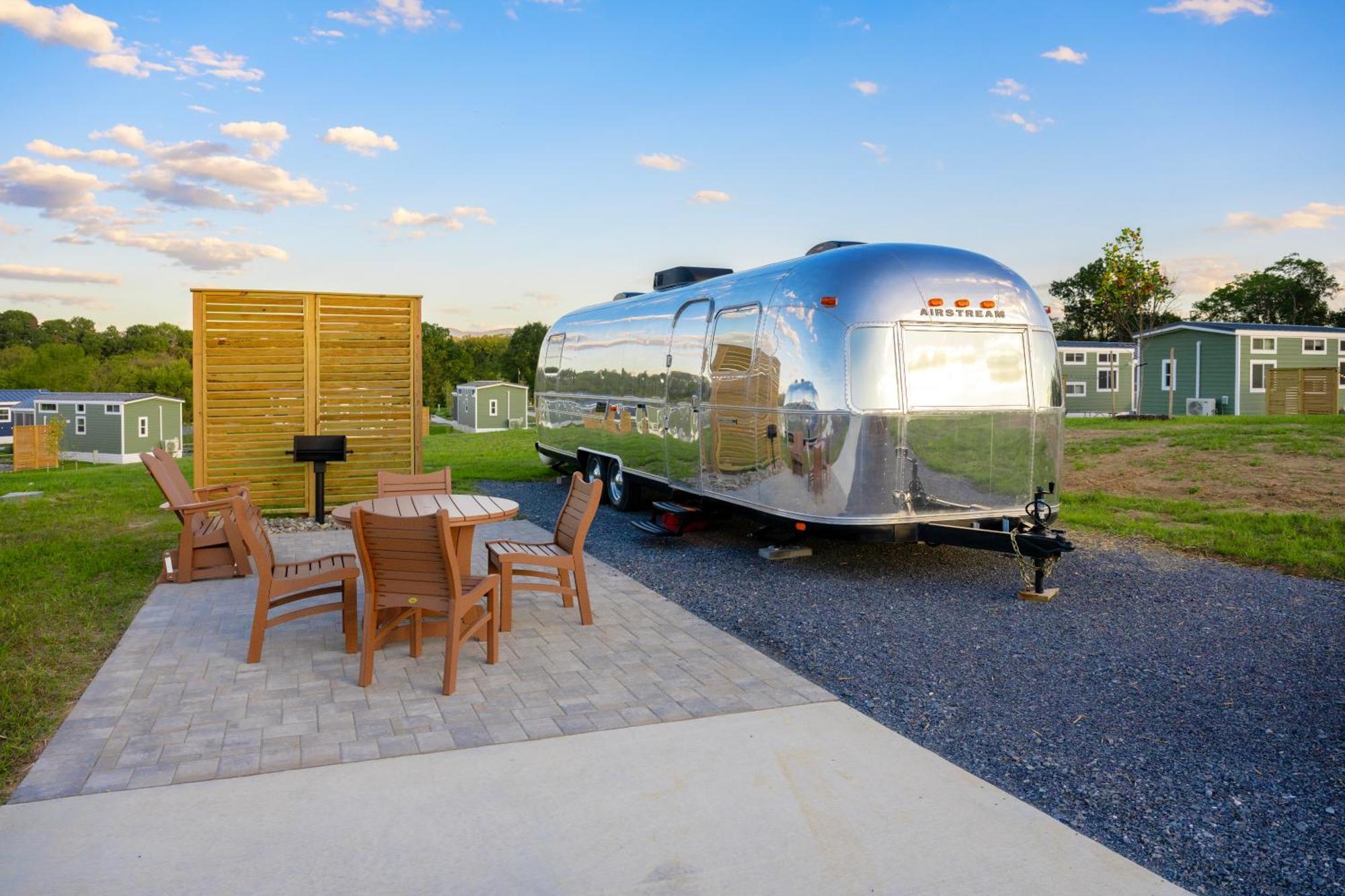 Luray Rv Resort On Shenandoah River Exterior photo